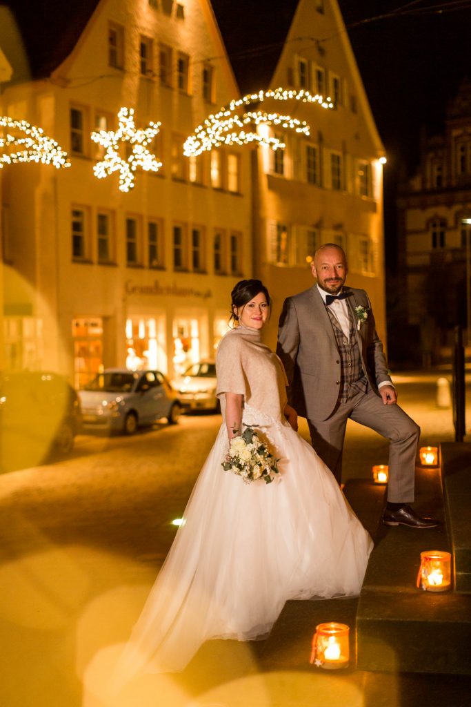 Romantische candle light Trauung im Palais Adelmann in Ellwangen im Dezember