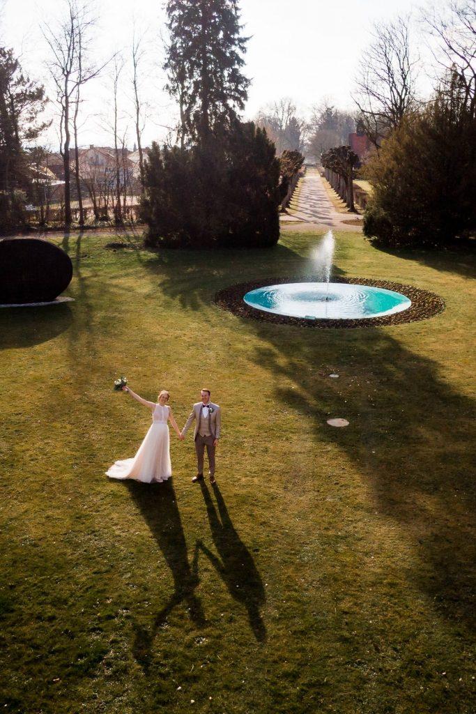 Hochzeit feiern im Wald- und Schlosshotel Friedrichsruhe mit Drohnenaufnahmen