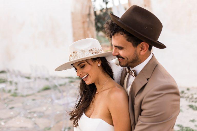 Elopement auf Fuerteventura mit Brautkleid von geymabodas