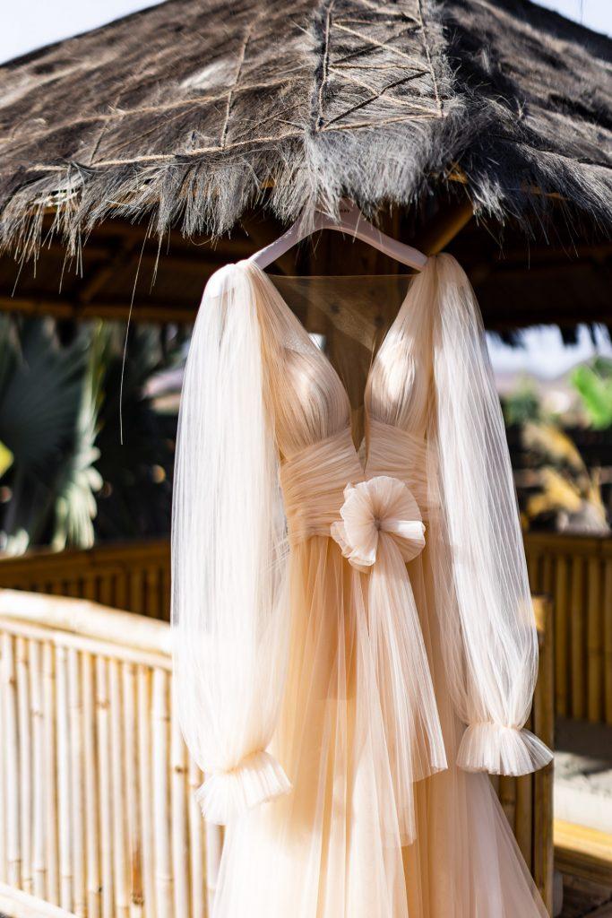 Hochzeit feiern auf Fuerteventura mit Brautkleid von galialahav