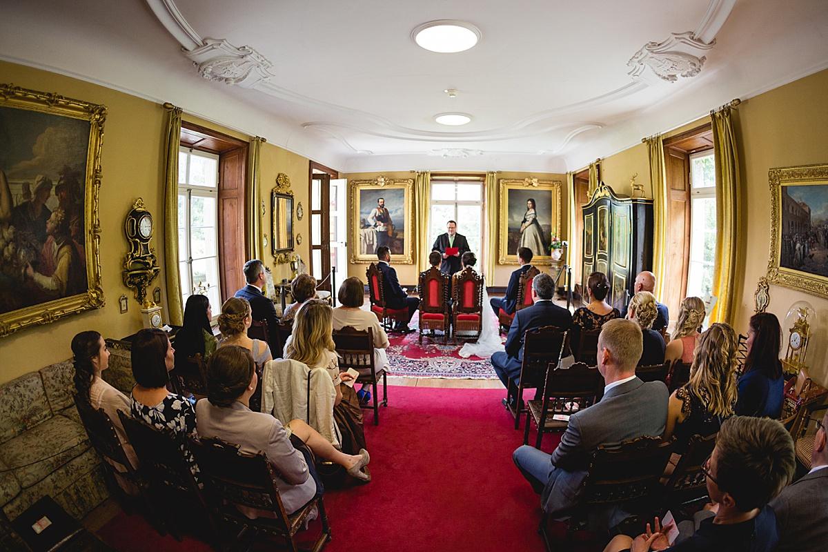 Heiraten auf Schloss Fachsenfeld Standesamt Aalen Daniela Knipper