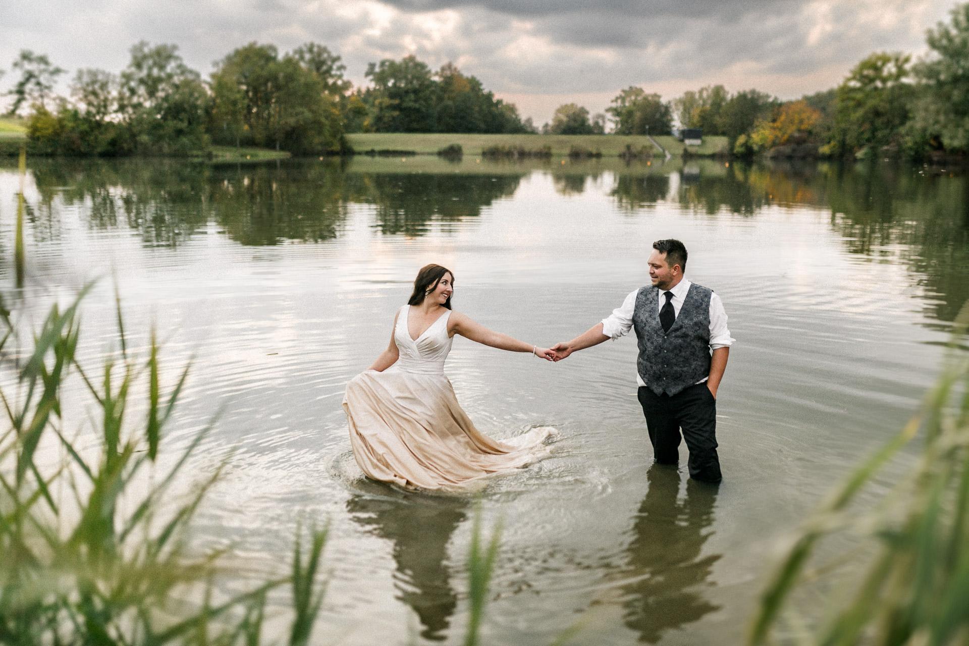 After-Wedding-Shooting-Crailsheim-Wasser-Daniela-Knipper 1