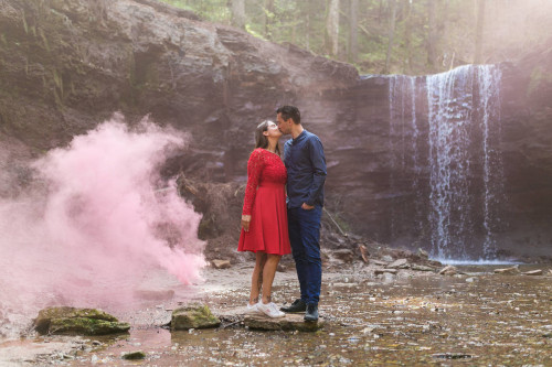 Paarshooting an den Murrhardter Wasserfällen mit Rauchbombe